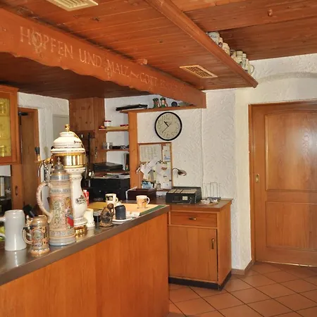 Bed & Breakfast Gasthof & Zur Linde