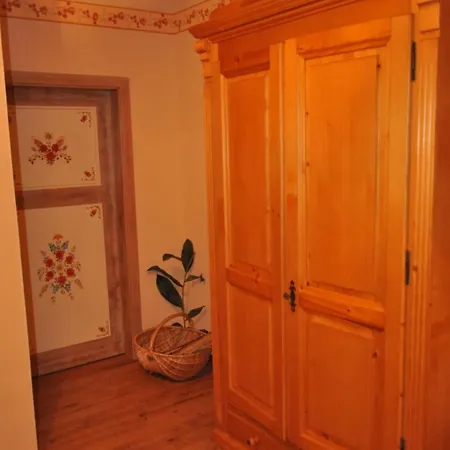 Gasthof & Zur Linde